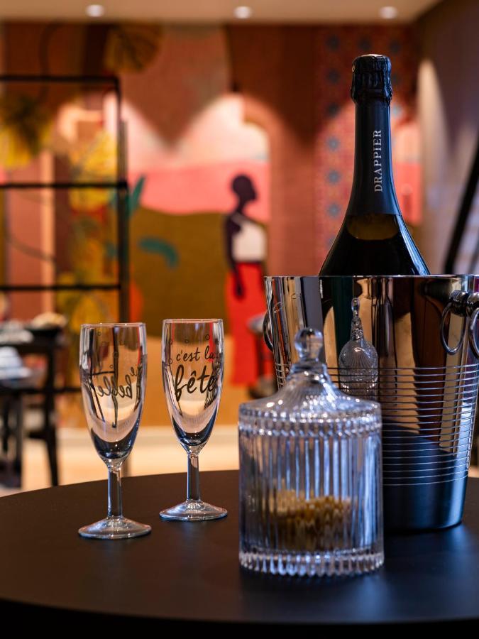 Moka Hotel Лориан Екстериор снимка