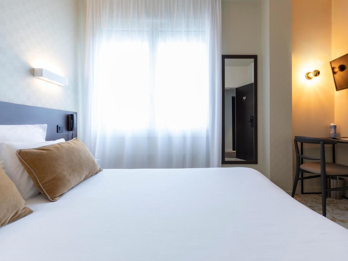 Moka Hotel Лориан Екстериор снимка