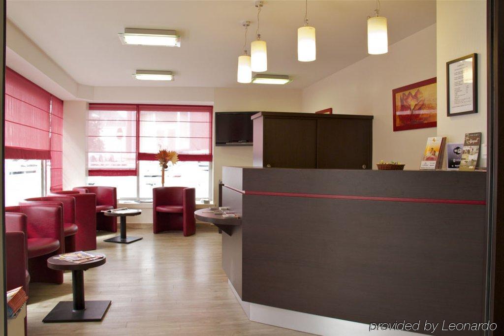 Moka Hotel Лориан Екстериор снимка